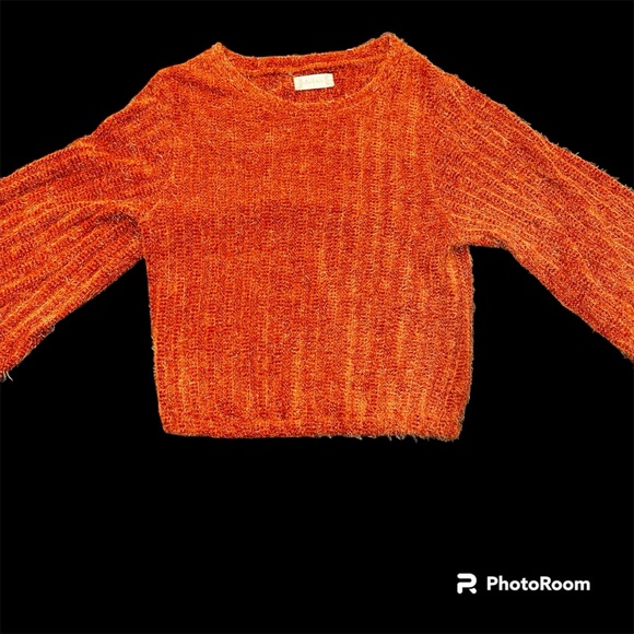 ALTARD STATE fuzzy cropped sweater - Picture 1 of 9